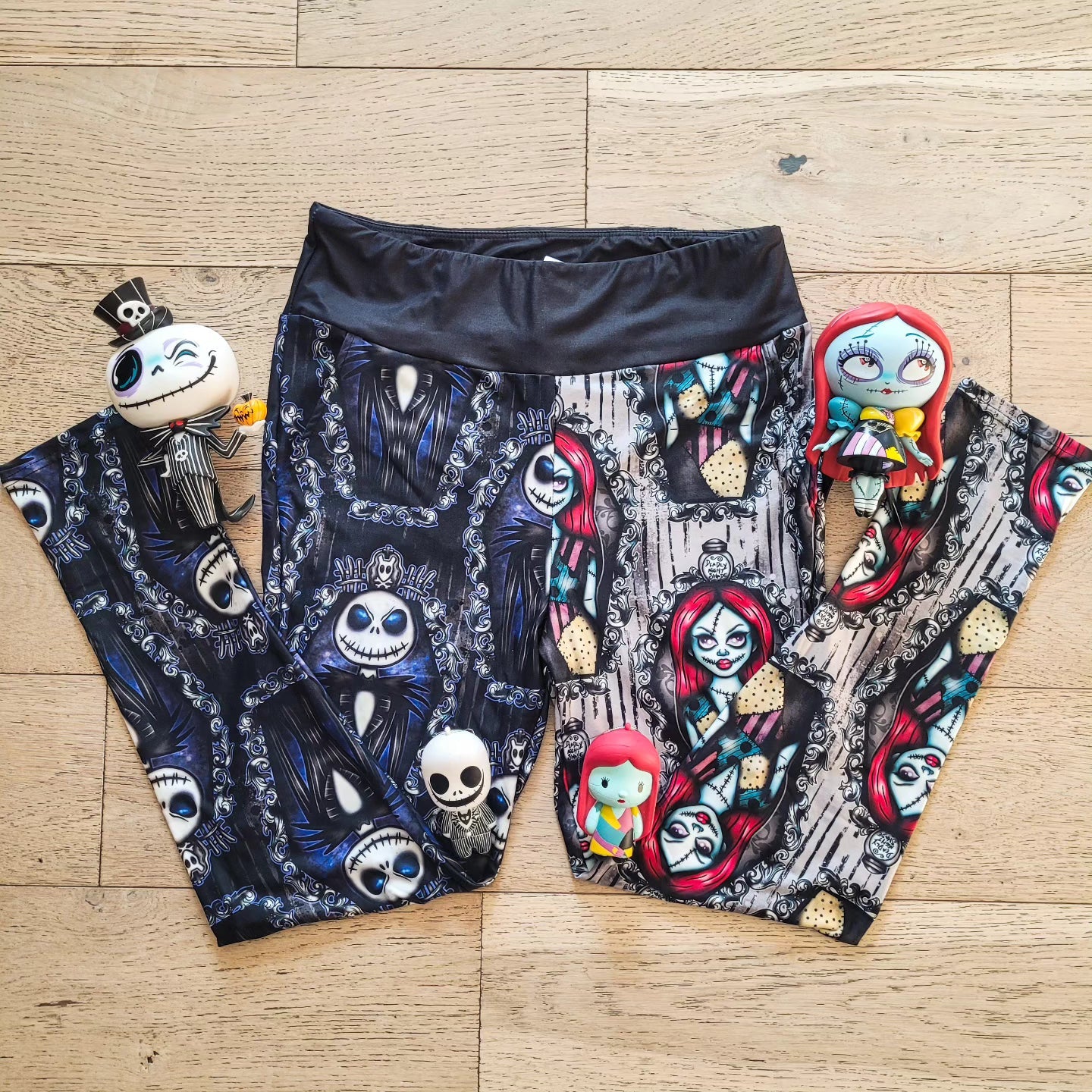 Jack & Sally Coffins (Unique Exclusive) - Pocket Leggings