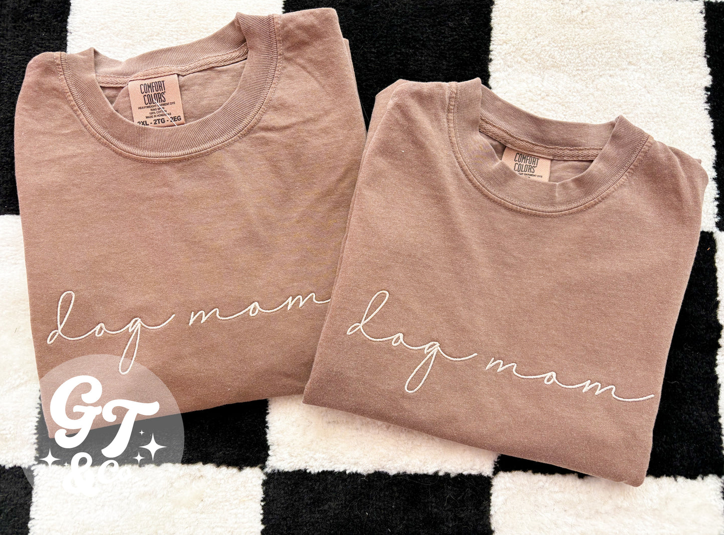 Dog Mom Script Tee *Made To Order 10-15 Biz Days*