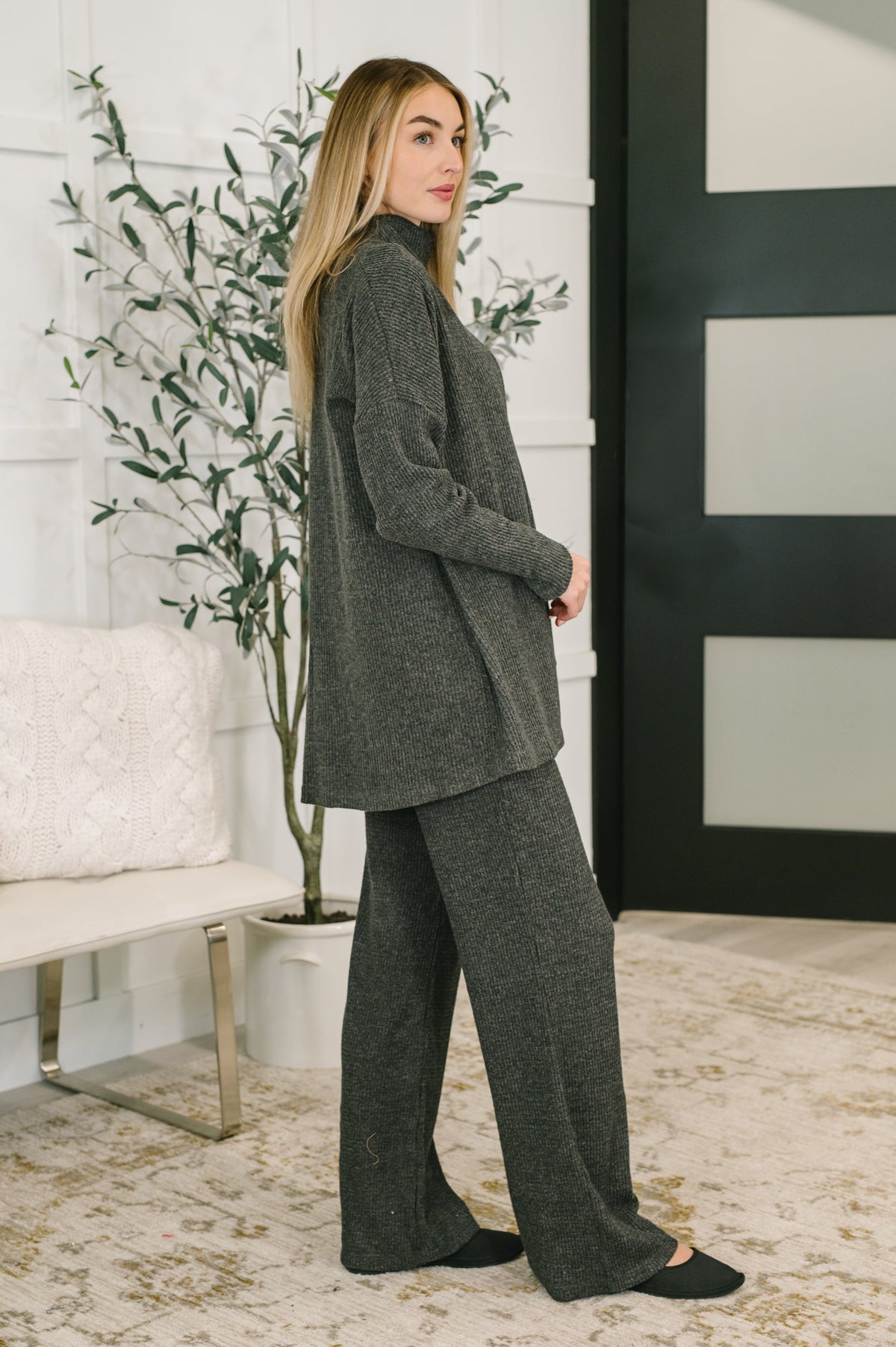 Signature Open Front Cardigan Set in Black