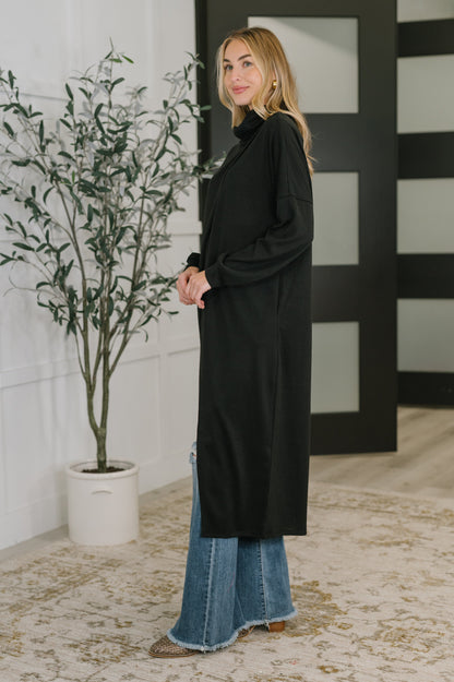Travel City Scape Turtle Neck Tunic in Black